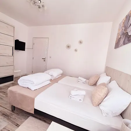 Apartment Pirotski Amanet